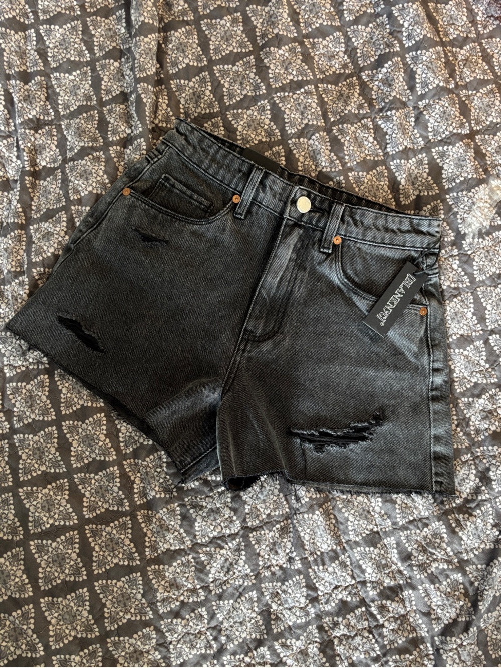 Blank NYC Black Distressed High-Rise Denim Shorts size 25 (SOLD-OUT)